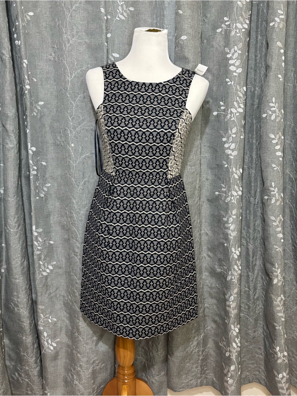 LOFT Black and White Patterned Sleeveless Midi Dress
